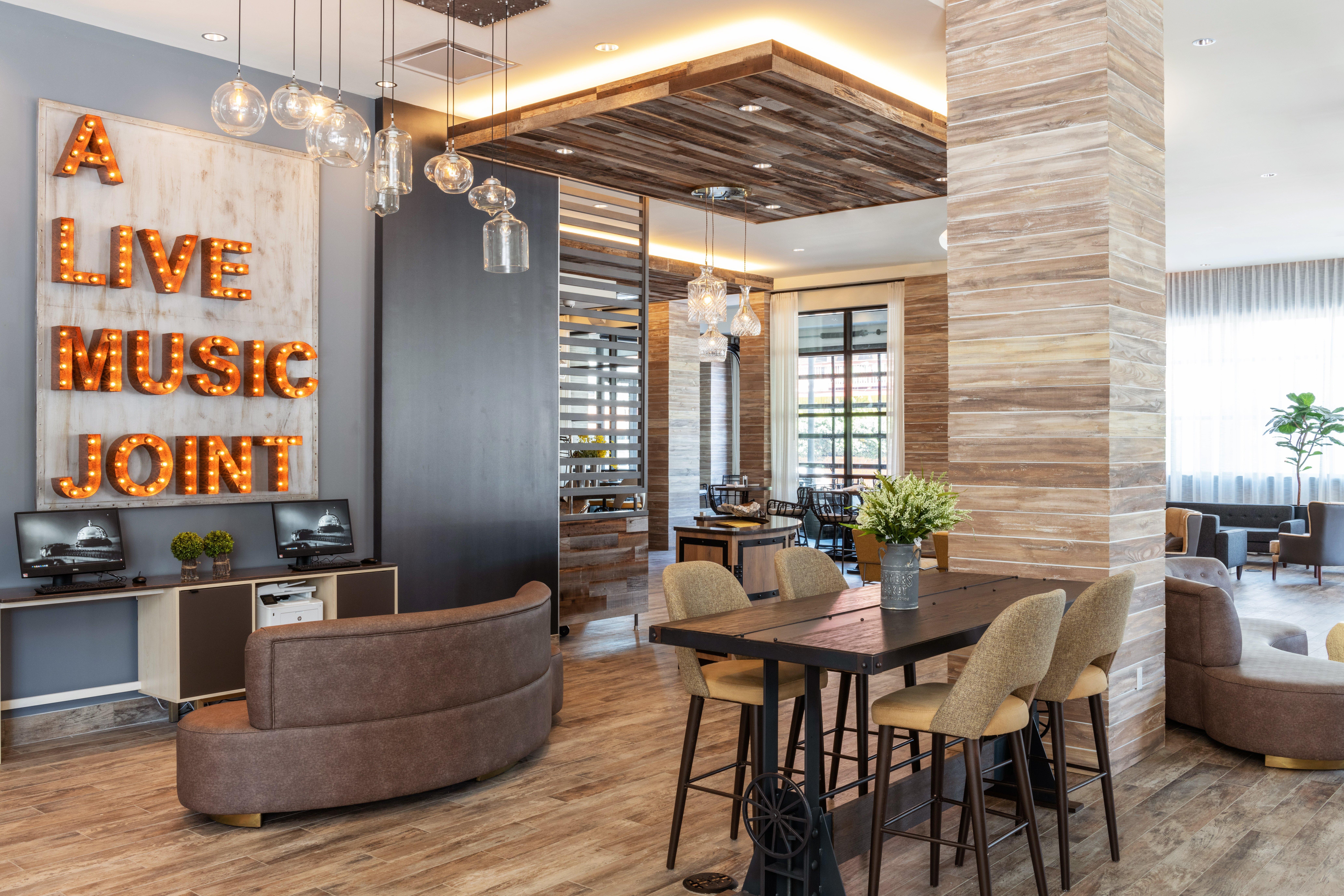 Holiday Inn & Suites Nashville Downtown Broadway Εξωτερικό φωτογραφία