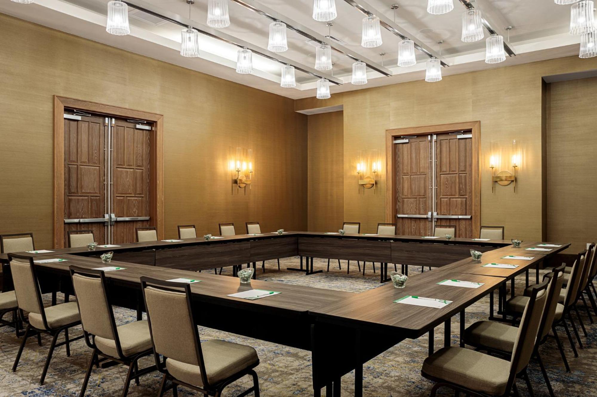 Holiday Inn & Suites Nashville Downtown Broadway Εξωτερικό φωτογραφία