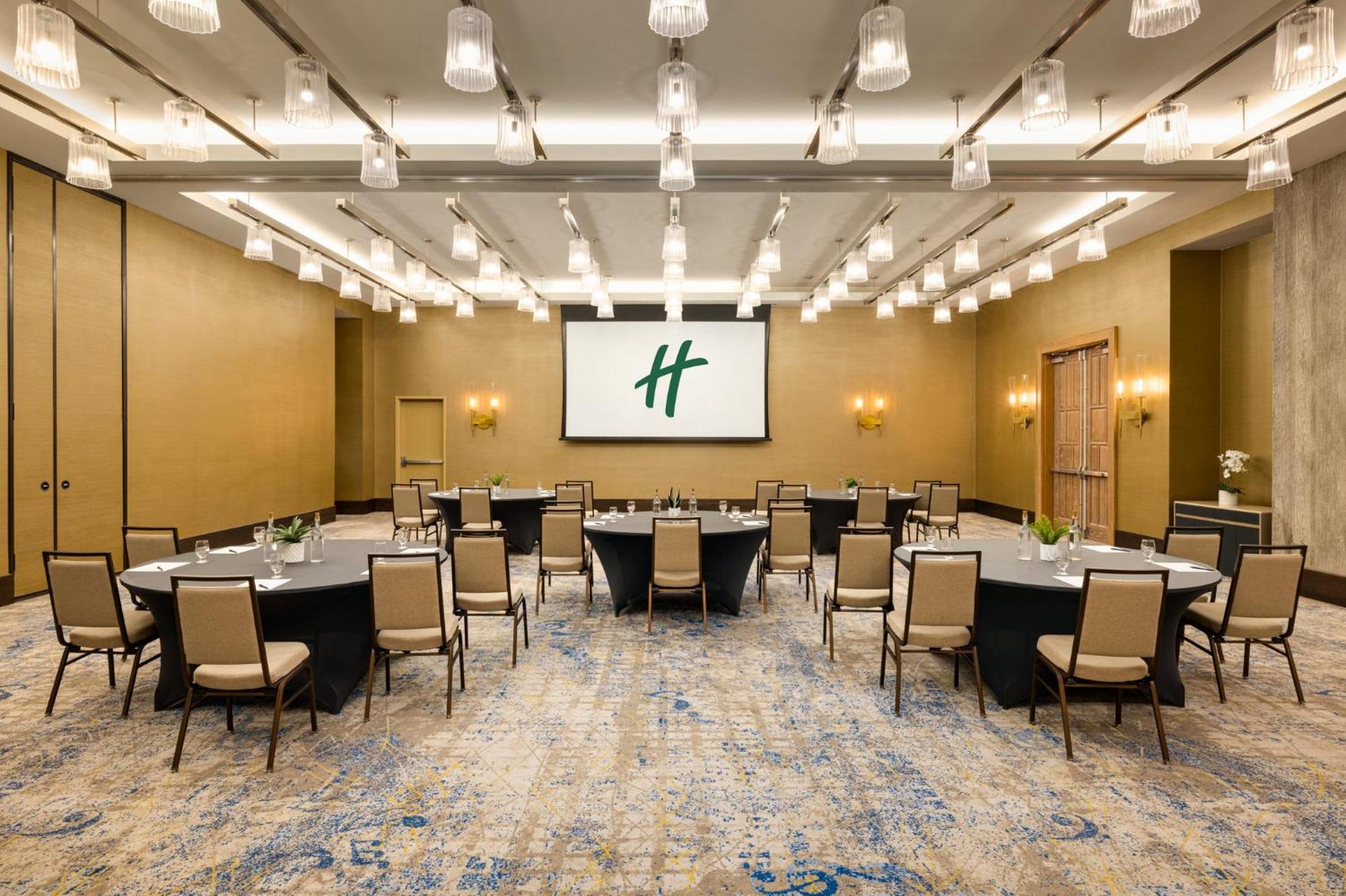 Holiday Inn & Suites Nashville Downtown Broadway Εξωτερικό φωτογραφία