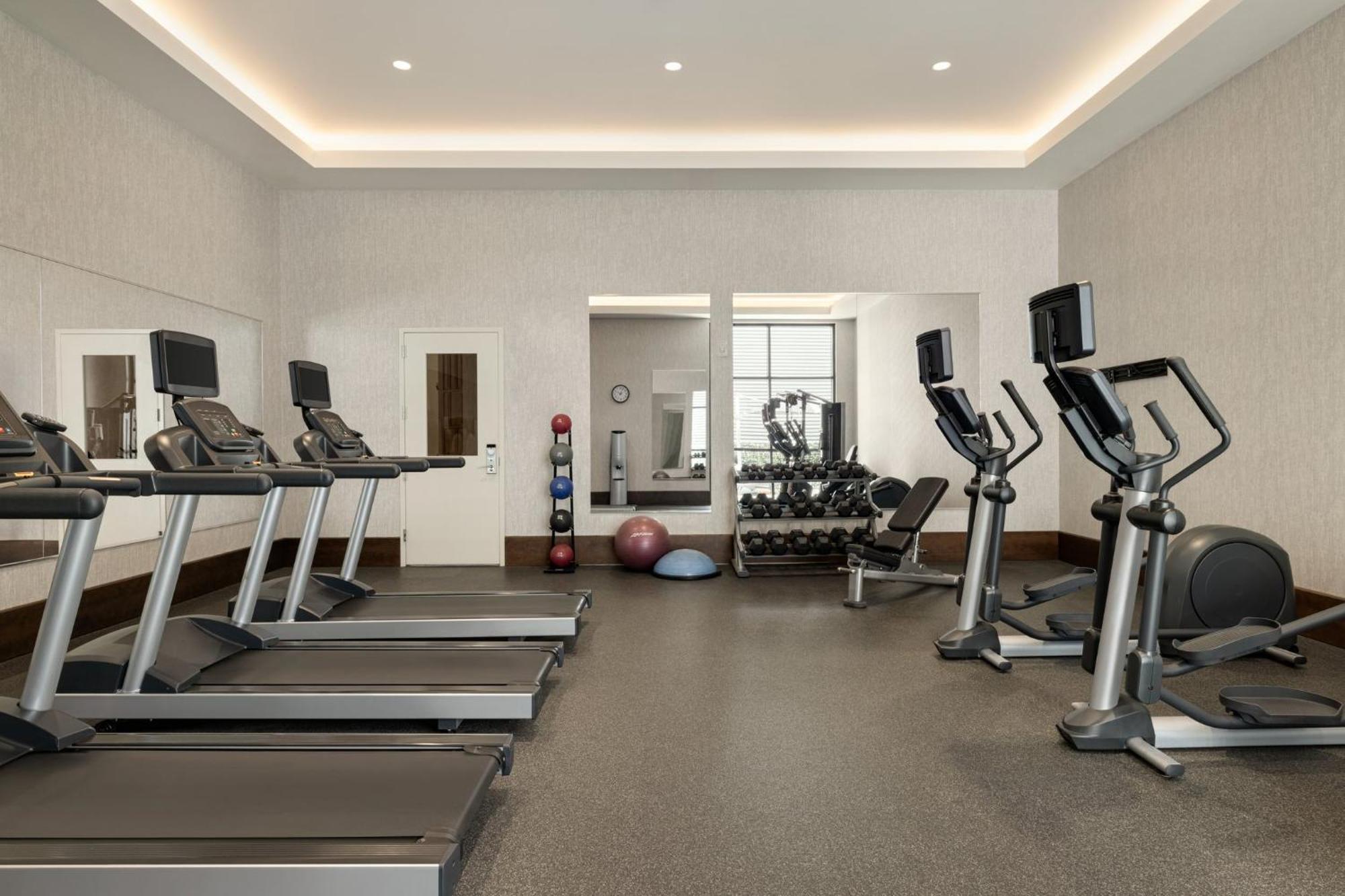 Holiday Inn & Suites Nashville Downtown Broadway Εξωτερικό φωτογραφία